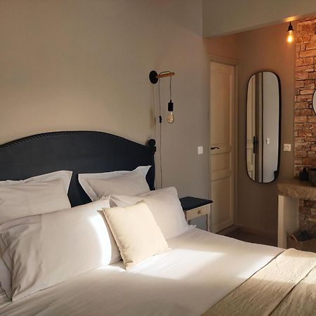 Chambres D'Hotes - Bed And Breakfast Les Palmiers Mèze المظهر الخارجي الصورة