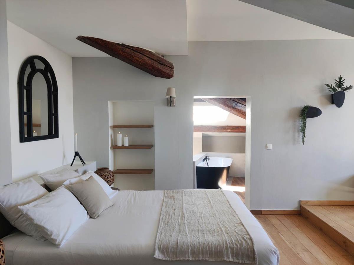Chambres D'Hotes - Bed And Breakfast Les Palmiers Mèze المظهر الخارجي الصورة